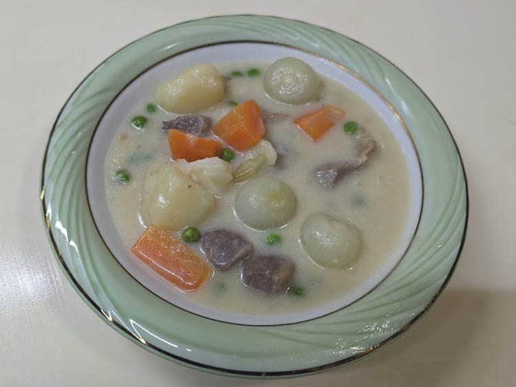 クリームシチュー