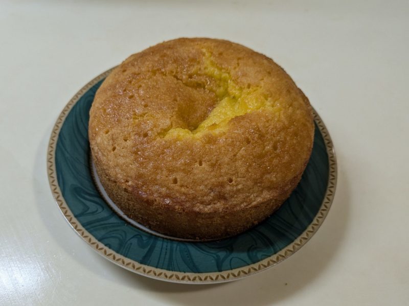 レモンドリズルケーキ